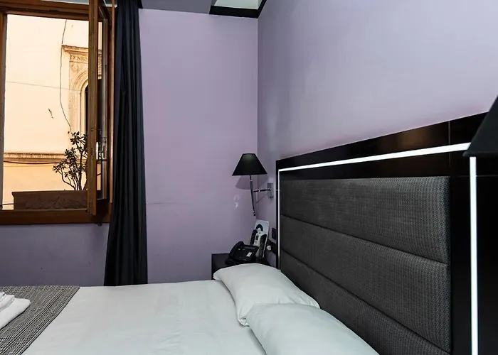 Imperium Navona Konukevi 4*